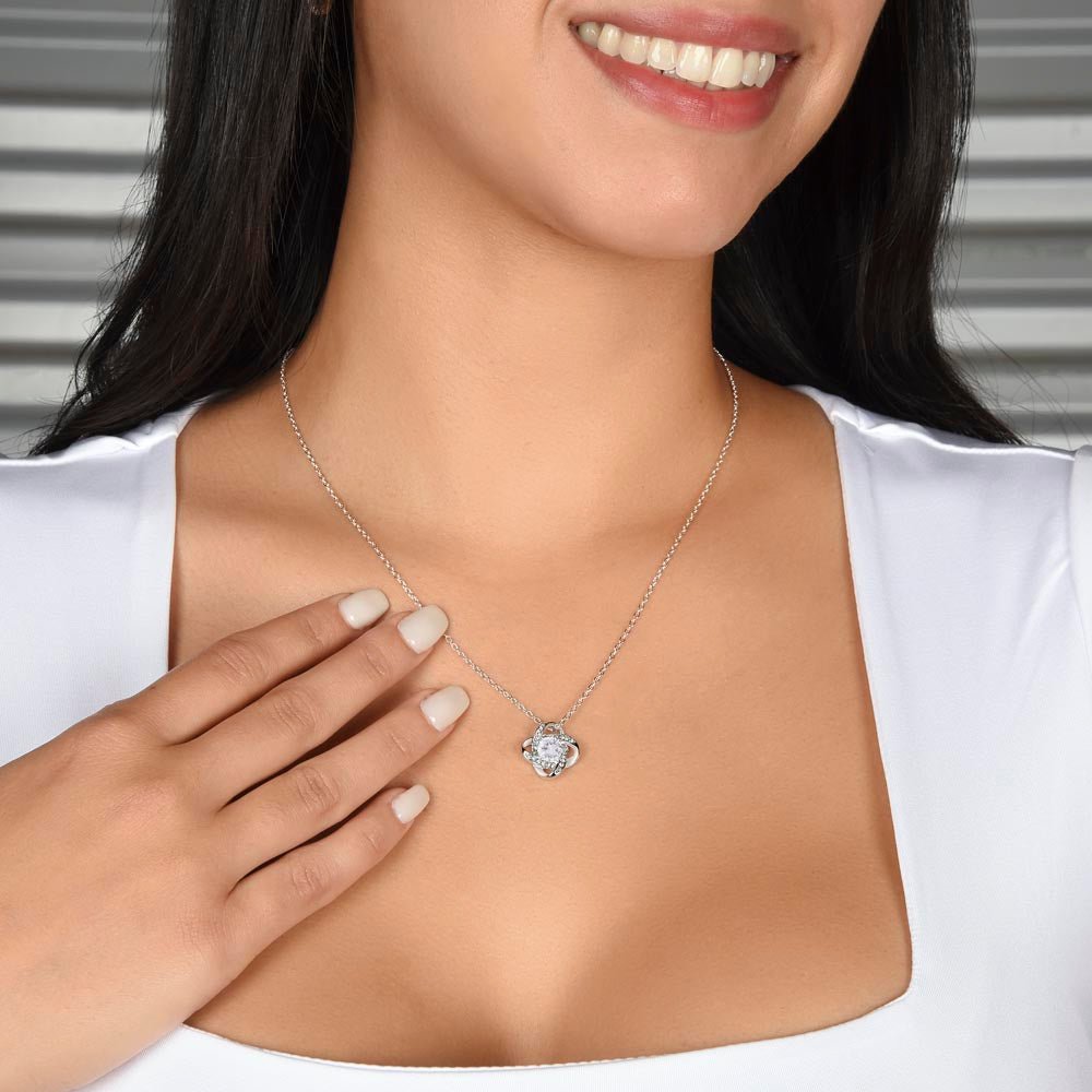 An Everlasting Bond: Beautiful Necklace with a Loving Note from Husband - Giulia's Jems