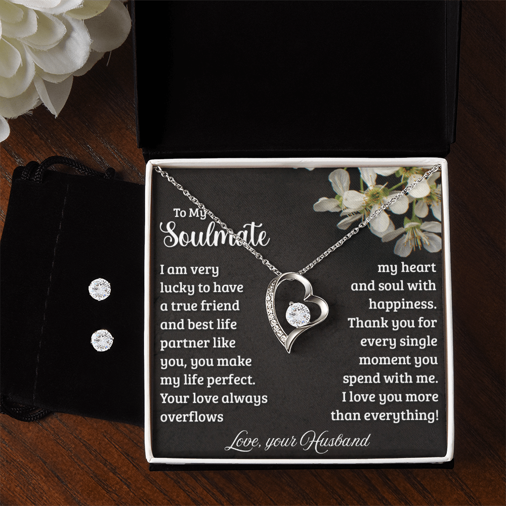 Timeless Beauty: Necklace and Earrings Set with a Heartfelt Message from Husband