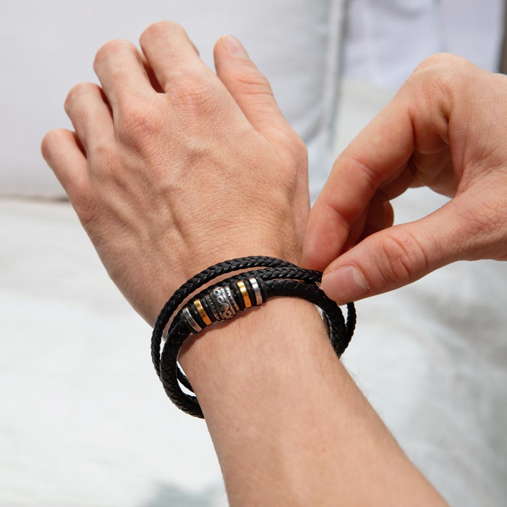 With All My Heart: A Bracelet for the Best Dad
