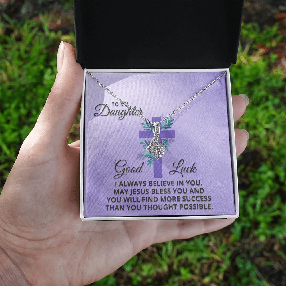 Faithful Adornment: A Necklace Accompanied by a Heartwarming Card - Giulia's Jems