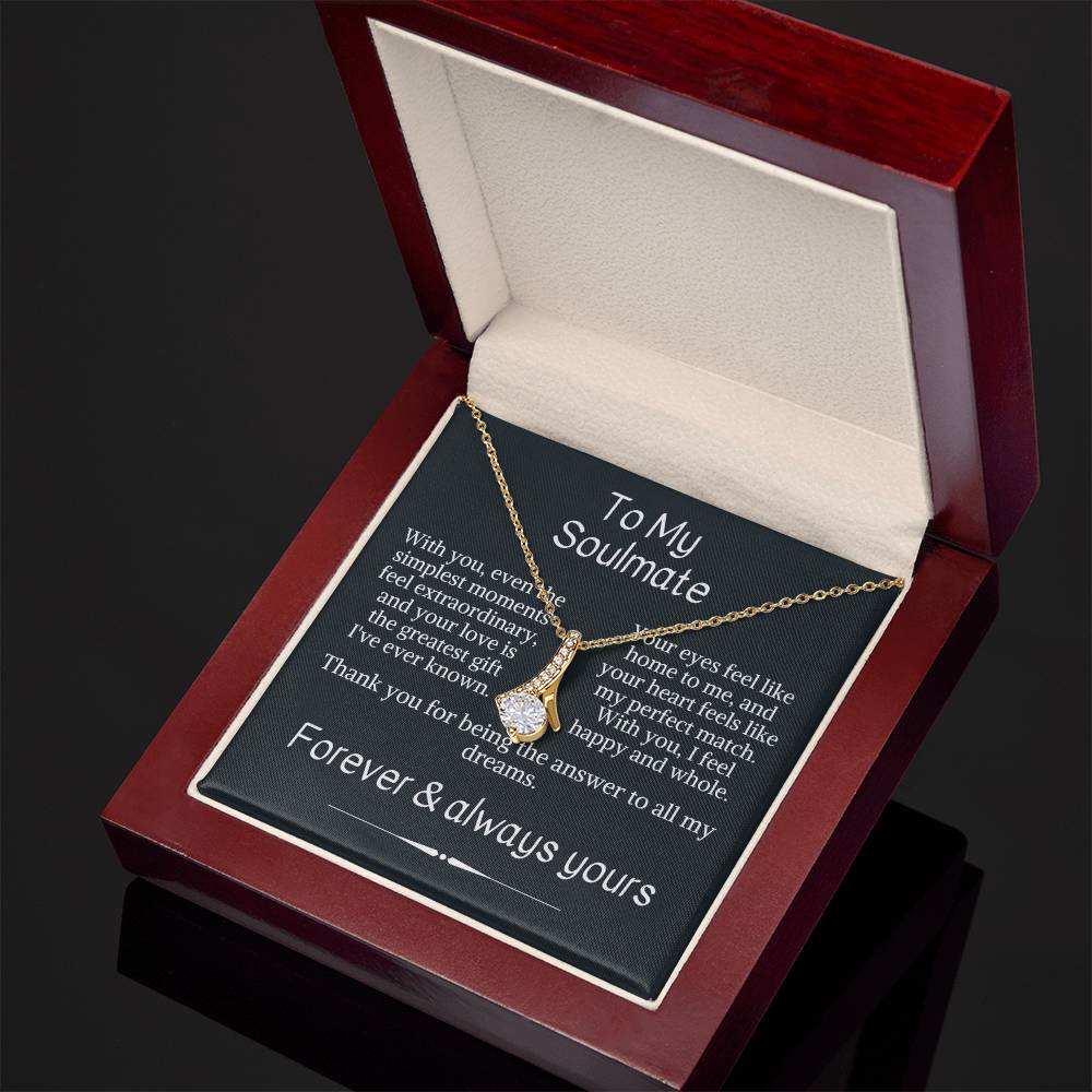 Glimmering Elegance: The Radiant Necklace - Giulia's Jems