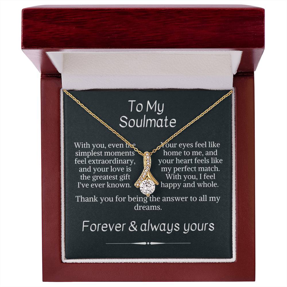 Glimmering Elegance: The Radiant Necklace - Giulia's Jems