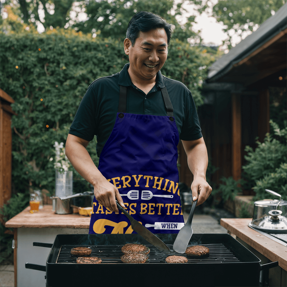 Nanna's Secret Ingredient: The Charming Apron for Her Culinary Magic! - Giulia's Jems